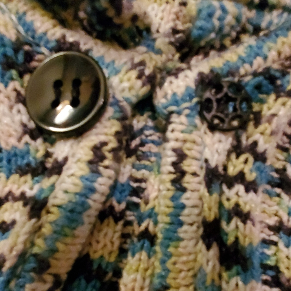 Sweater - Picture 2 of 8